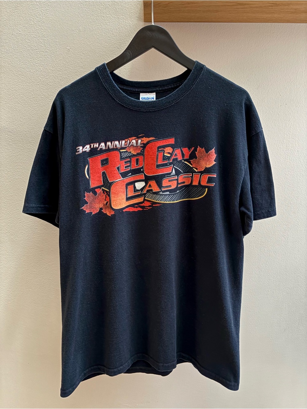 Red Clay Classic 2008 car racing black Gildan T-shirt L